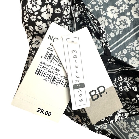 BP | NWT BLACK CLASSIC BANDANA HANDKERCHIEF CROP TOP - Picture 6 of 9